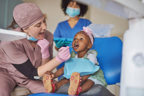 Best Tooth Extraction  in Orlinda, TN